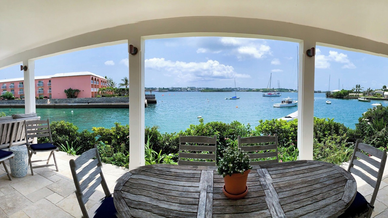 Photo of Outdoor in Pembroke
