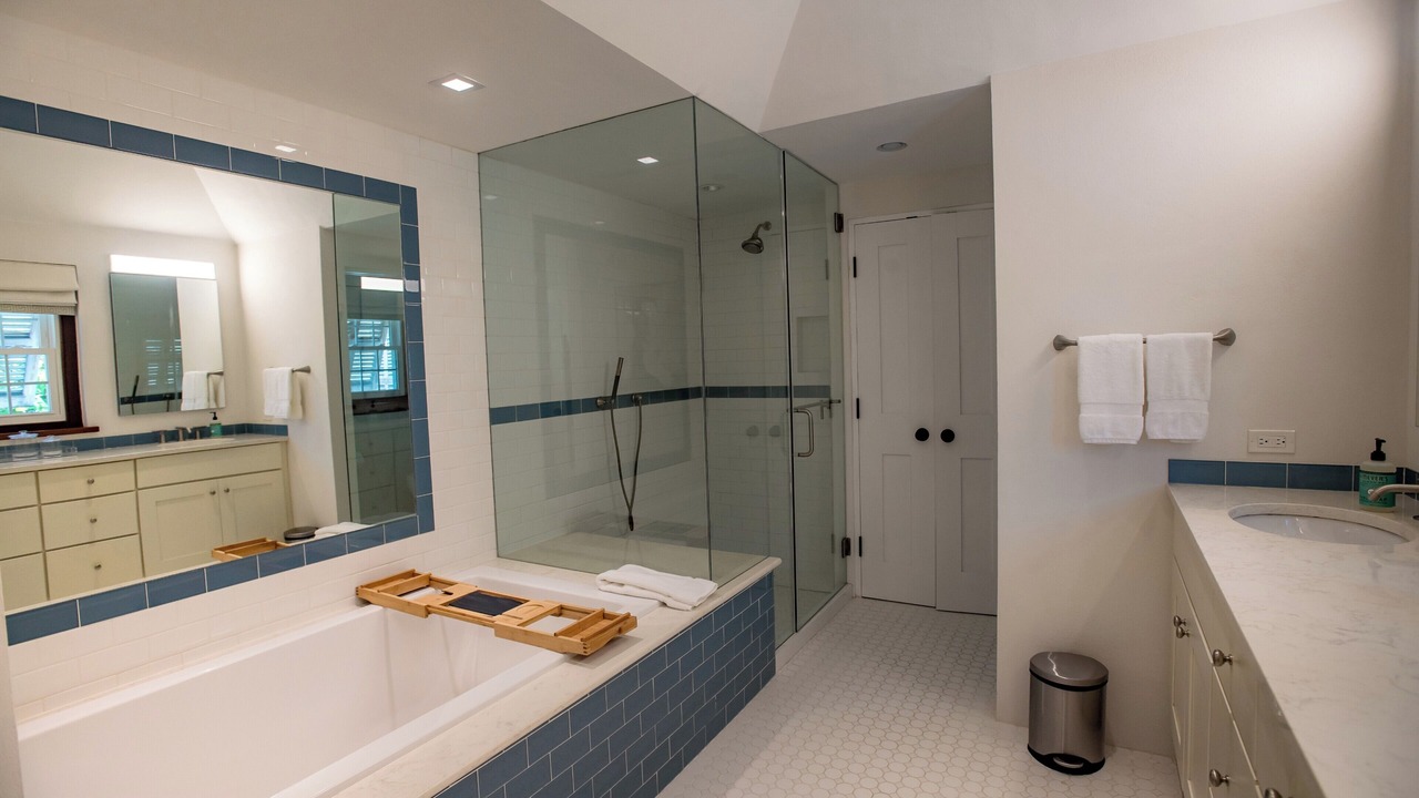 Photo of Bathroom in Pembroke