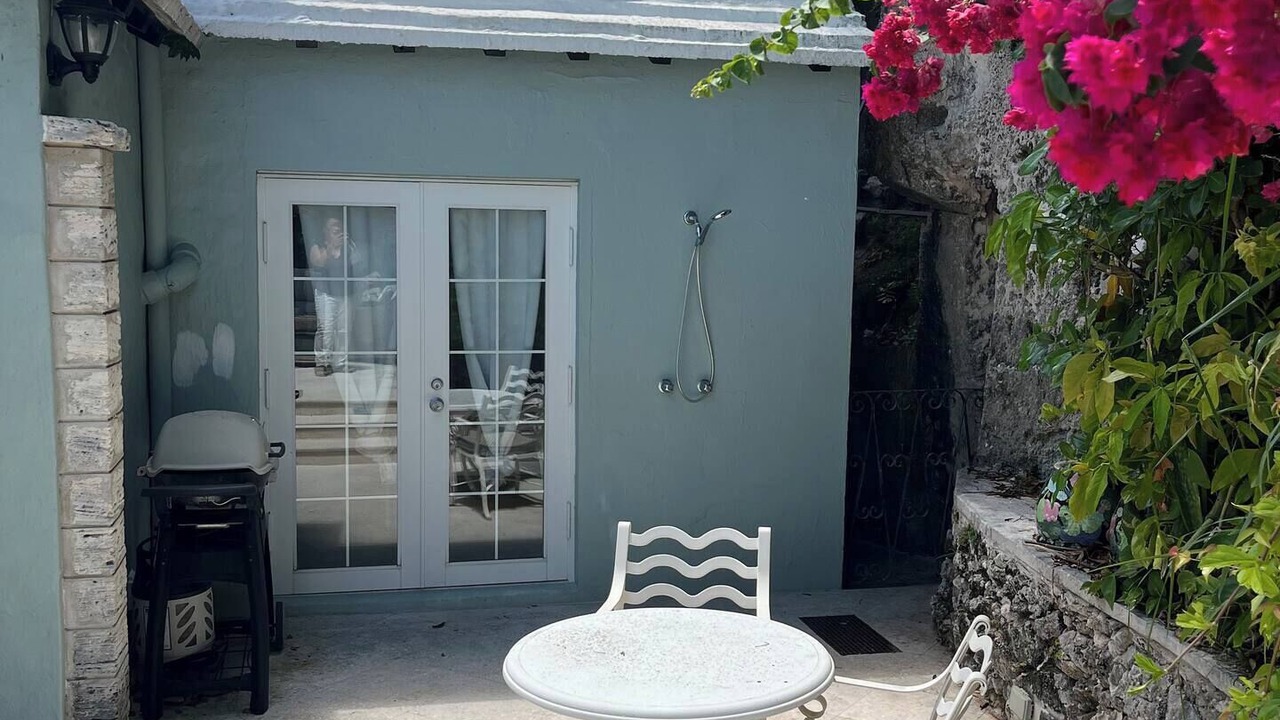 Photo of Outdoor in Pembroke