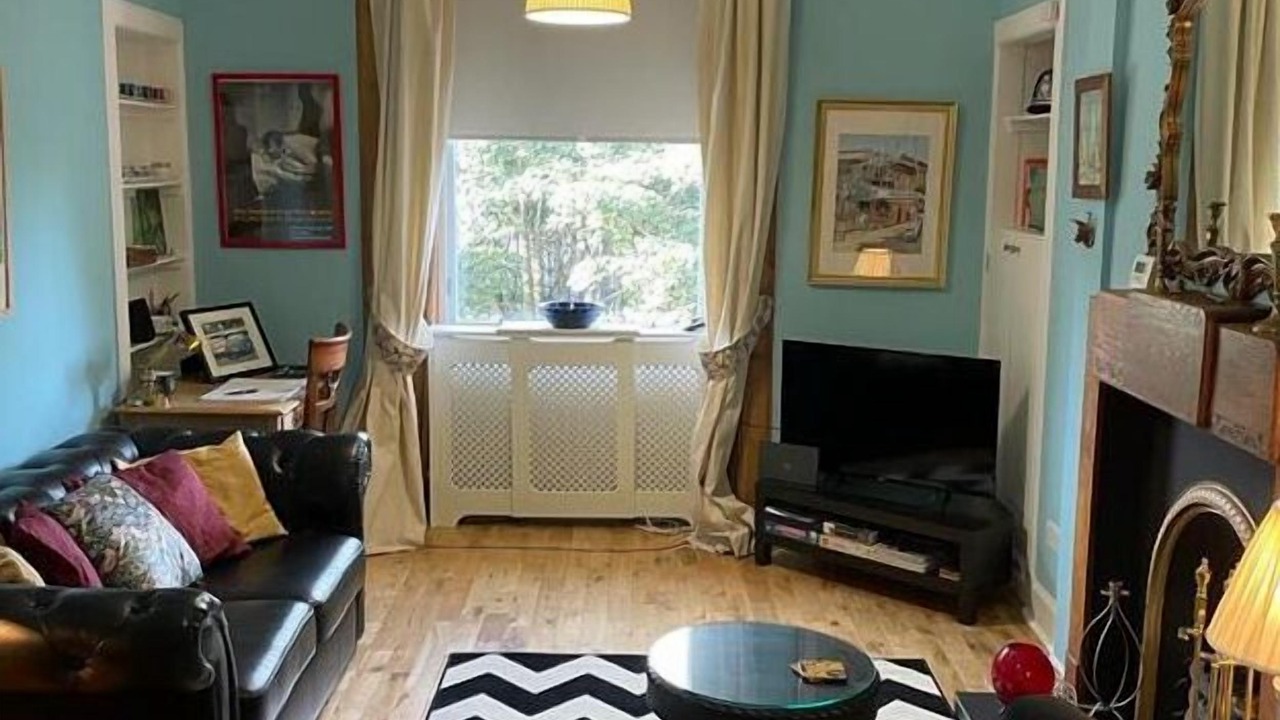 Photo of Livingroom in New Town