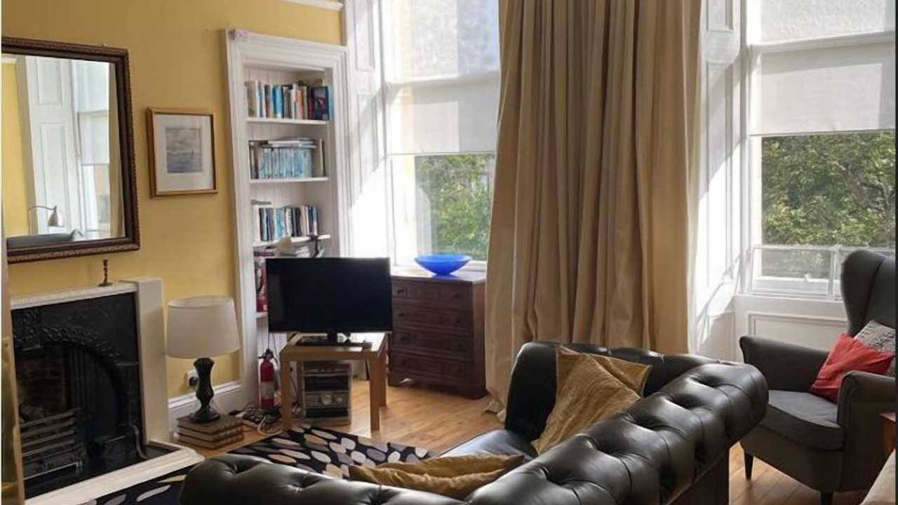 Photo of Livingroom in New Town