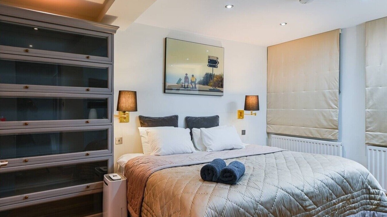 Photo of Bedroom in Weavers