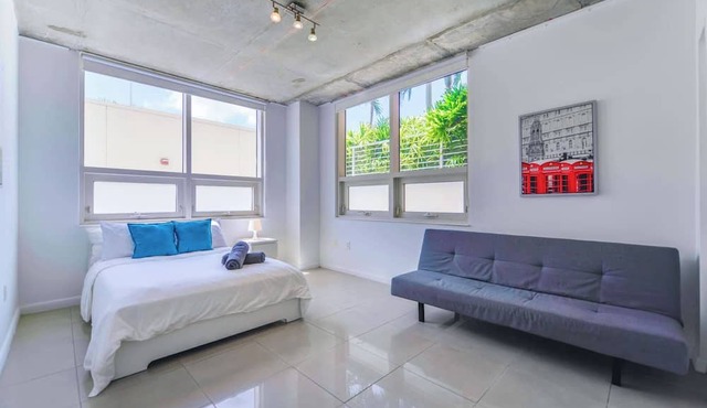 2BR Walk Wynwood | Free Parking | Central in Miami