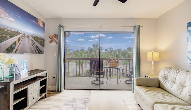 Beach Side complex B35 1 Bedroom 1 Bath with Heated Pool in St Augustine Beach